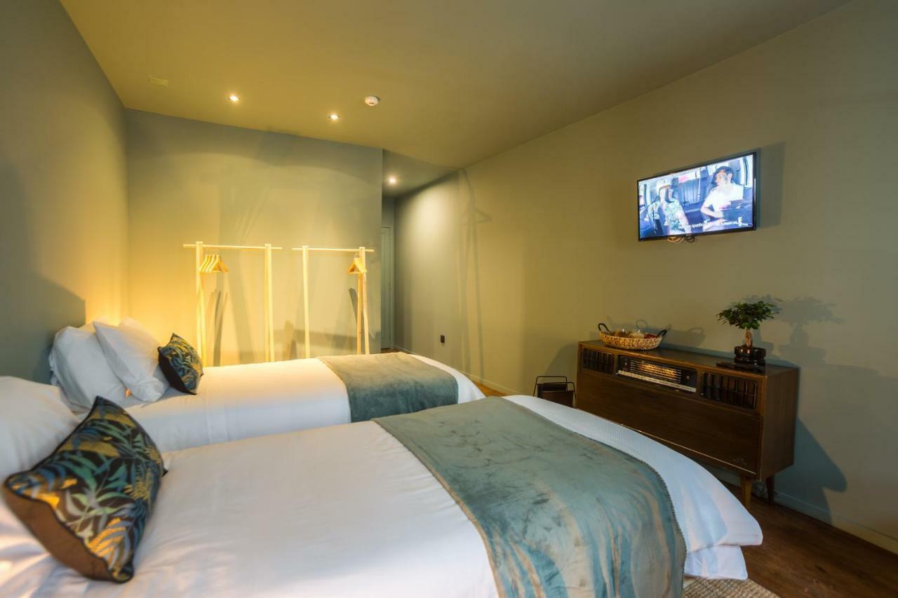 Laurear Guest House Porto Exterior photo